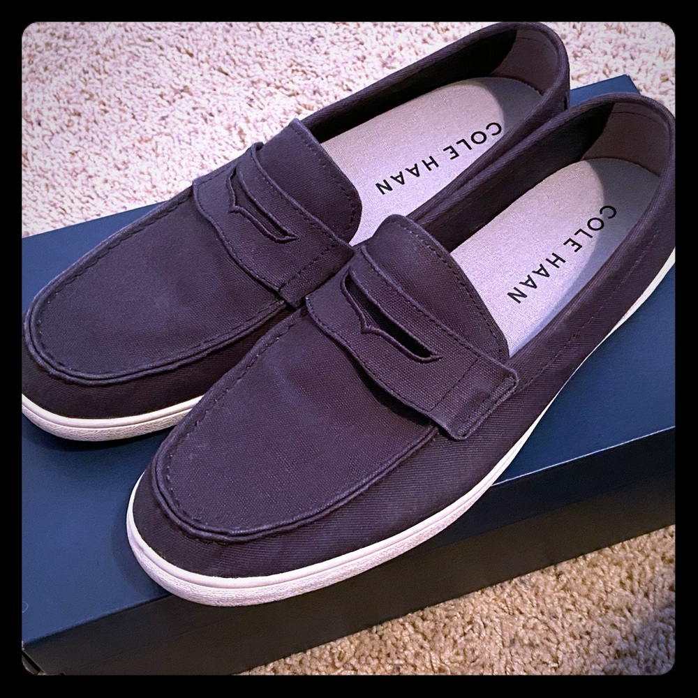 Men’s cole Haan Nantucket loafer slip on navy